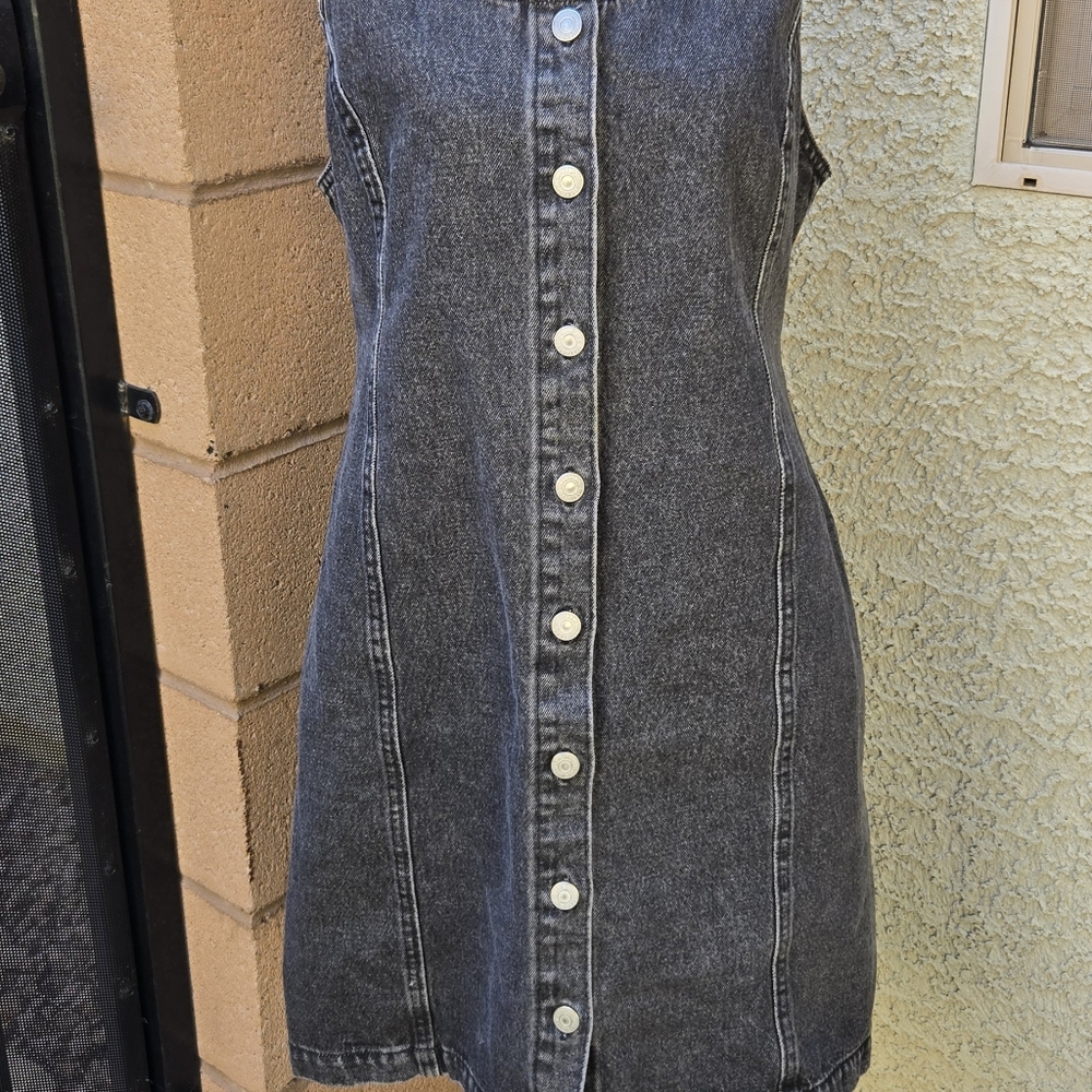 Levi's Grey Button-Front Black Denim Pinafore Dress - Picture 3 of 13